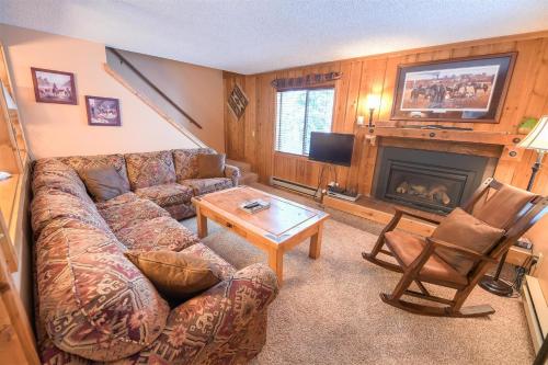 Trapper Condo Unit 7 — 4-Star Luxury Hotel in West Yellowstone, United States