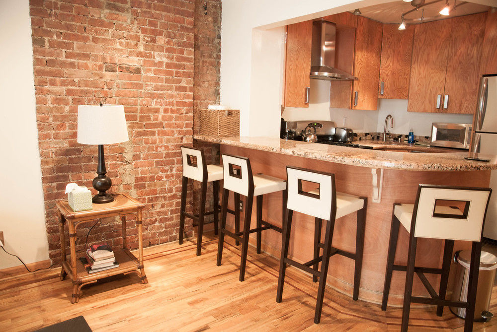 Luxury Suites Upper West Brownstone - photo 27