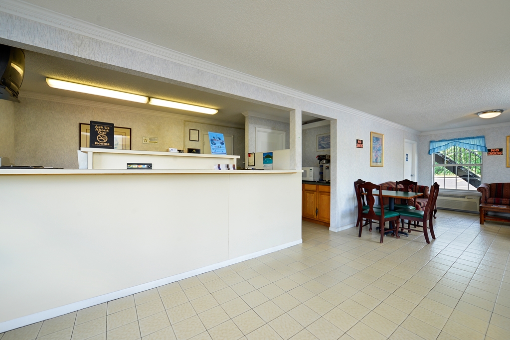 Americas Best Value Inn Winnsboro SC - photo 4