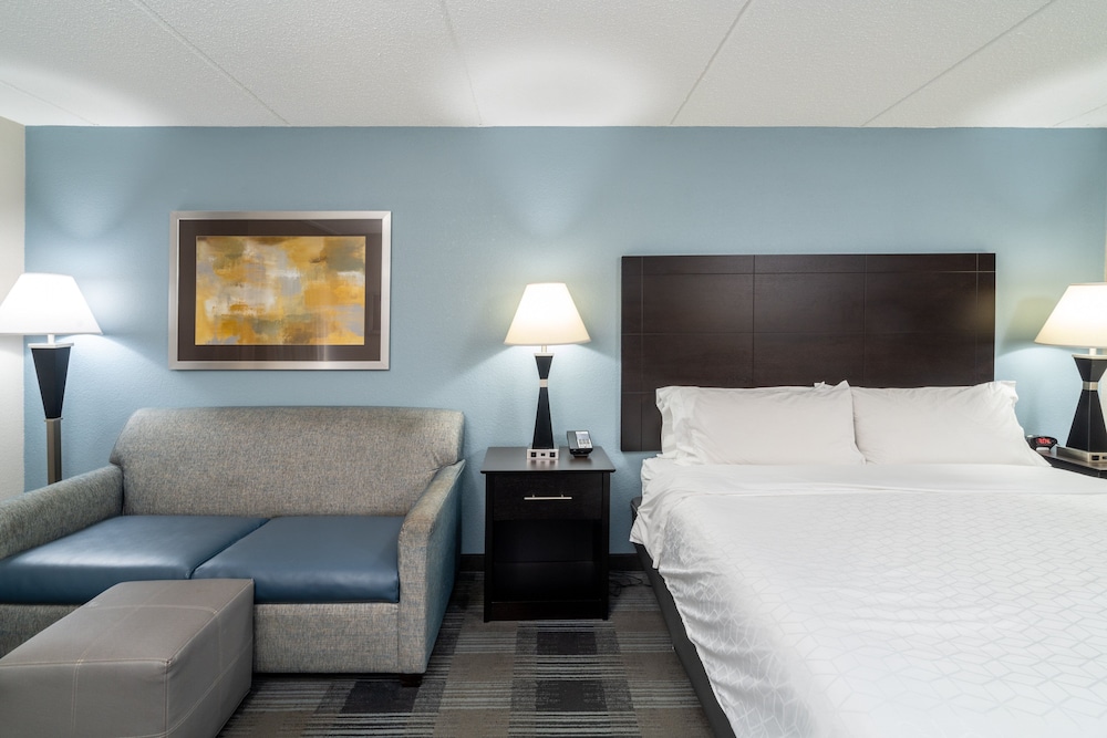 Holiday Inn Express Forsyth by IHG - photo 16