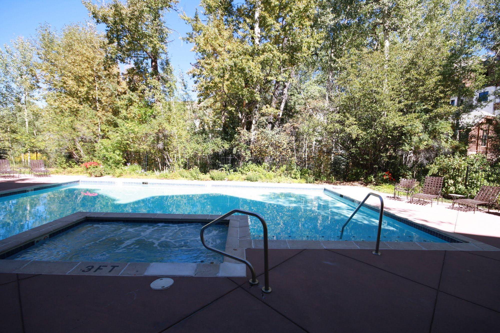 Snowberry by Elevation Accommodations - photo 11