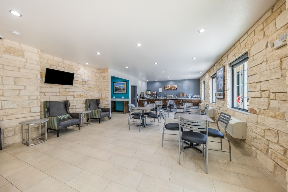 Scottish Inns Campus - photo 18