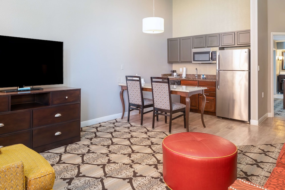 Hampton Inn and Suites New Orleans Convention Center - photo 27