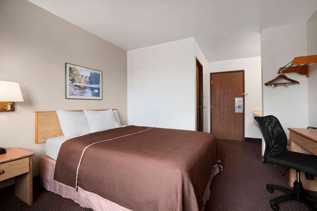 Travelodge by Wyndham Elko NV - photo 17