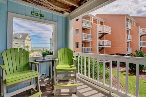 Heath Retreat by Bryant Real Estate — hotel in Carolina Beach