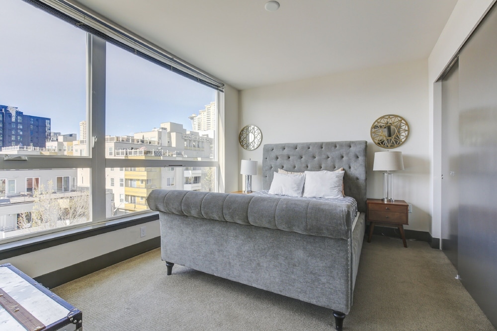 Belltown Waterfront Suites by Barsala - photo 17