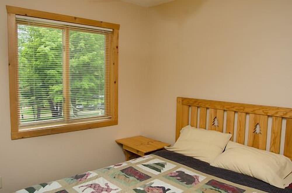 Woodland Beach Resort - photo 29