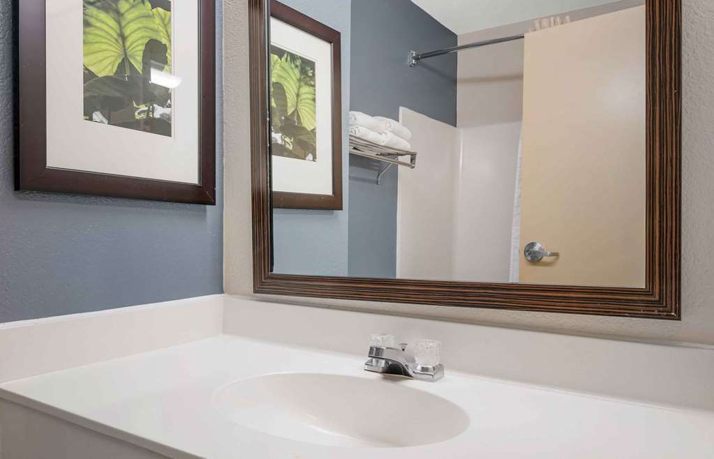 Extended Stay America Suites Fort Wayne South - photo 20