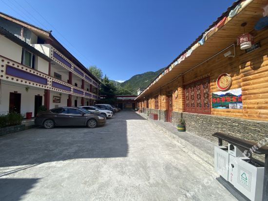 Jiuzhaigou Tibetan style and beautiful night in Aba, People's Republic of China