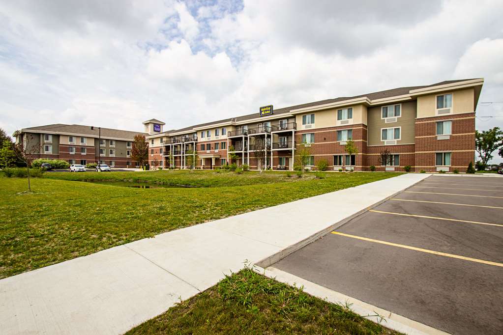 MainStay Suites Madison Monona in Madison, United States