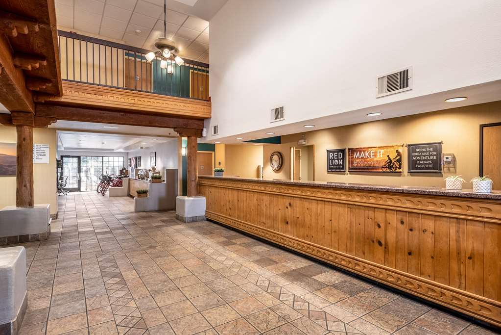 Red Lion Inn & Suites Goodyear Phoenix - photo 10
