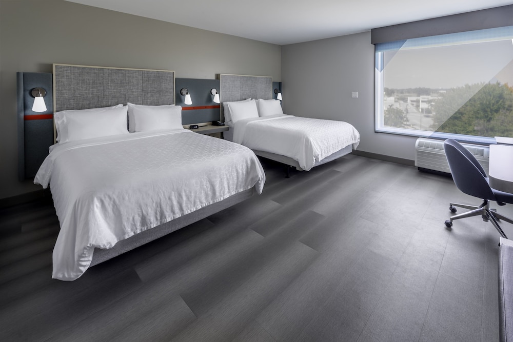 avid hotel Milwaukee West Waukesha by IHG - photo 7