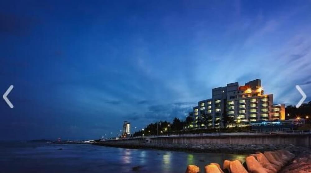 Benikea Mountain and Sea Sokcho in Sokcho, South Korea