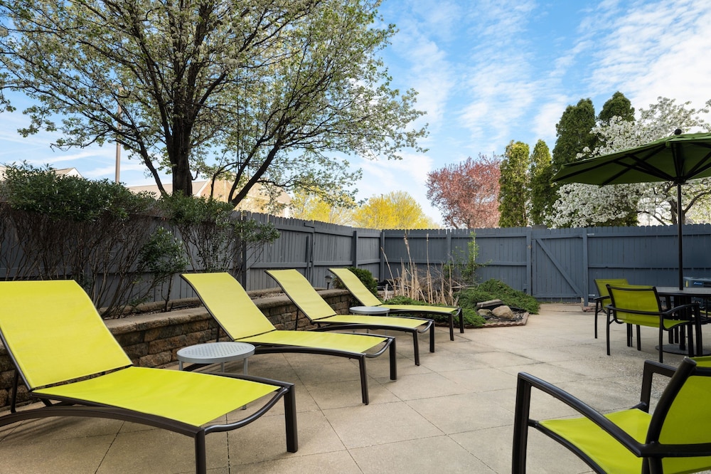 Springhill Suites By Marriott Overland Park - photo 21