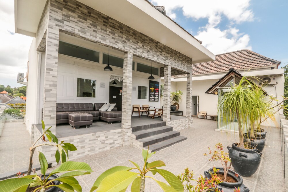 Yaz Villa Seminyak — 4-Star Luxury Hotel in Seminyak, Indonesia