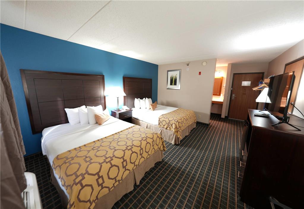 Baymont by Wyndham Marshalltown - photo 17