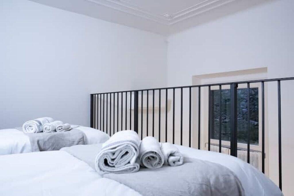 La Zecca Apartment a 2 passi dal Centro e dal Mare — 4-Star Luxury Hotel in Genoa, Italy