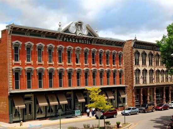 Historic Plaza Hotel - featured photo