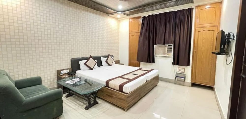 Goroomgo R.P. International Patna — hotel in Patna