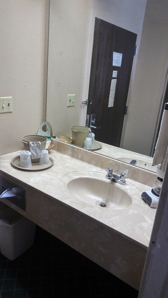 Briarwood Inn of Sparta - featured photo
