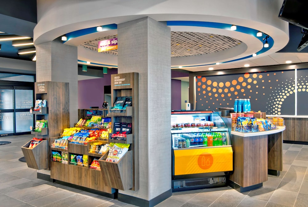 Tru By Hilton Ashburn One Loudoun Va - photo 26