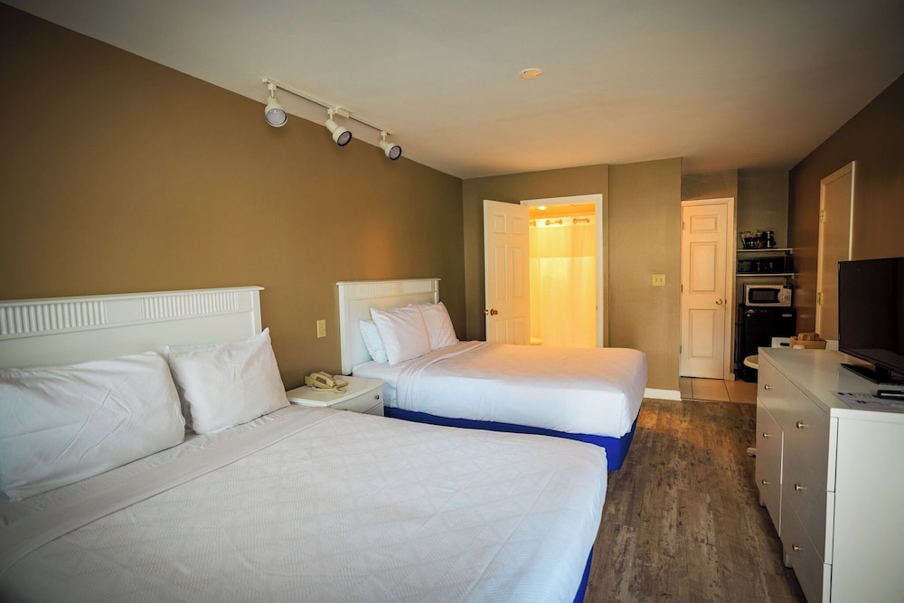 The White Sands Oceanfront Resort & Spa - photo 29