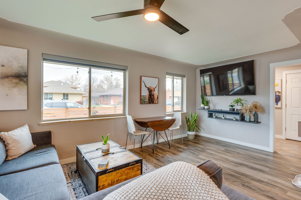 Dog friendly Arvada Retreat w Fenced in Yard