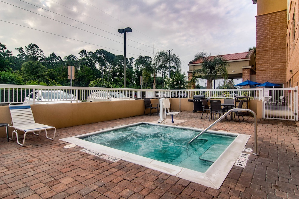 Fairfield Inn & Suites Palm Coast I 95 - photo 16