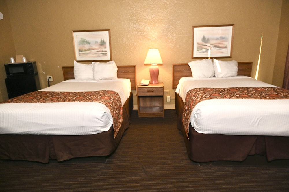 Fortune Inn And Suites Newport - photo 39