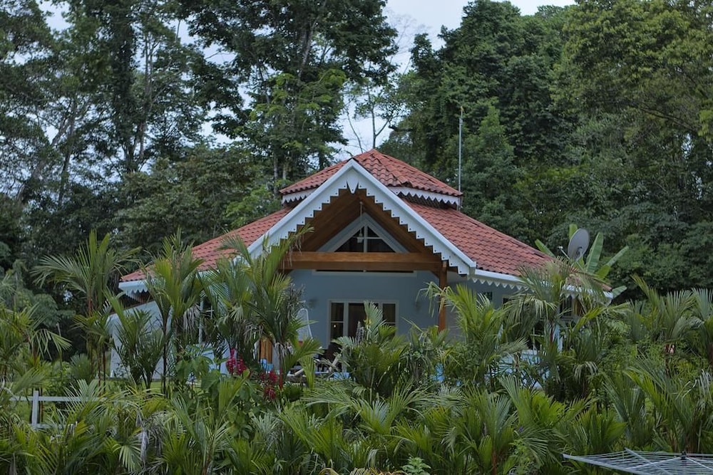 Second Prime Retreats All Inclusive in Puerto Viejo De Talamanca, Costa Rica