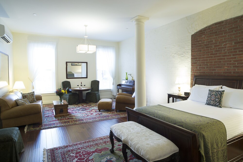 The Barrington - photo 9