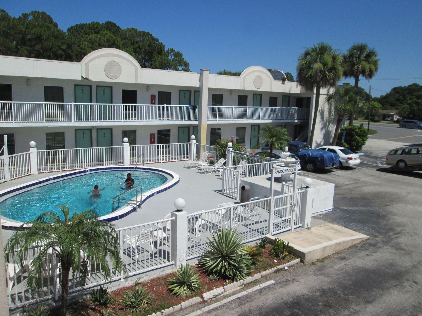 Motel 6 Cocoa Fl - photo 2