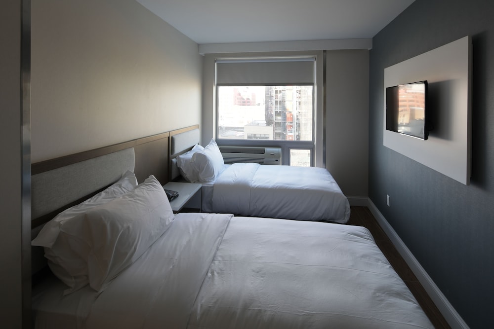Mayflower Boutique Hotel - photo 8