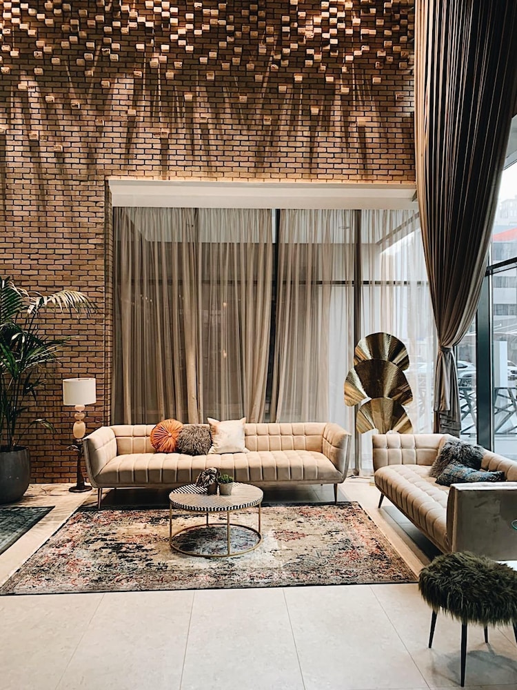 Nakheel Residence Sabah Alsalem by House living — 4-Star Luxury Hotel in Kuwait City, Kuwait