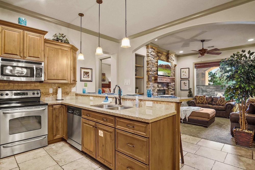 Oasis Escape Resort Amenities - photo 8