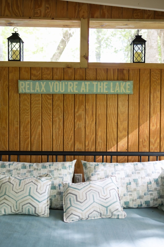 Seagull Bay Motel - photo 132