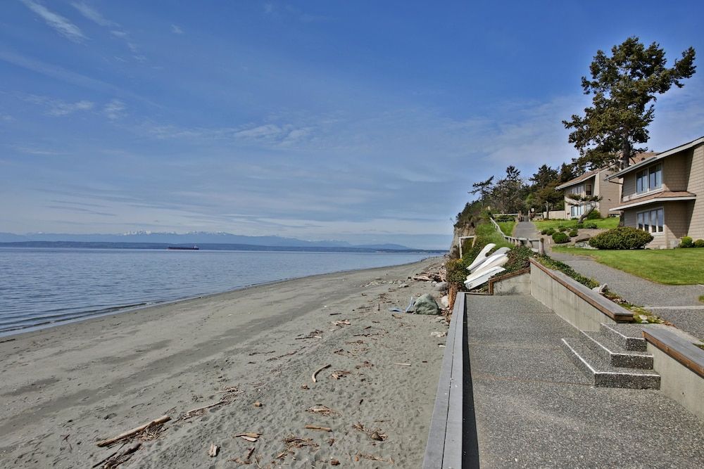 Mutiny Bay Condo 8627006 — Freeland