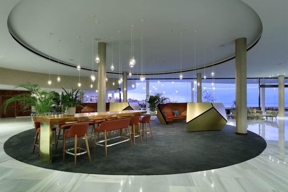 Hard Rock Hotel Tenerife — Adeje — photo 3