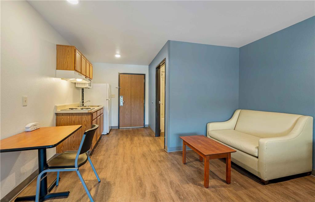 Extended Stay America Select Suites Indianapolis Lawrence - photo 27
