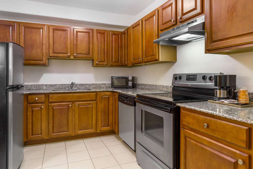 Comfort Inn & Suites Chesapeake Portsmouth - photo 22