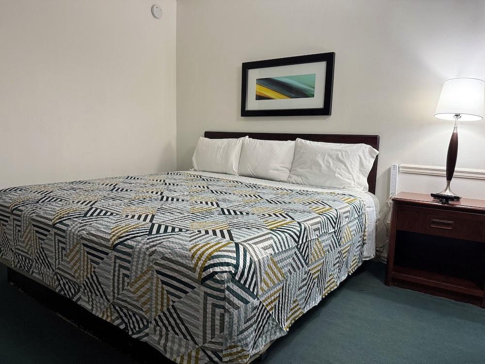Windtree Inn - carbon neutral hotel in Grove Hill