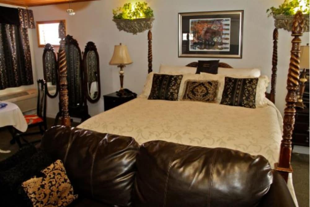 Echo Canyon Spa Resort - photo 7