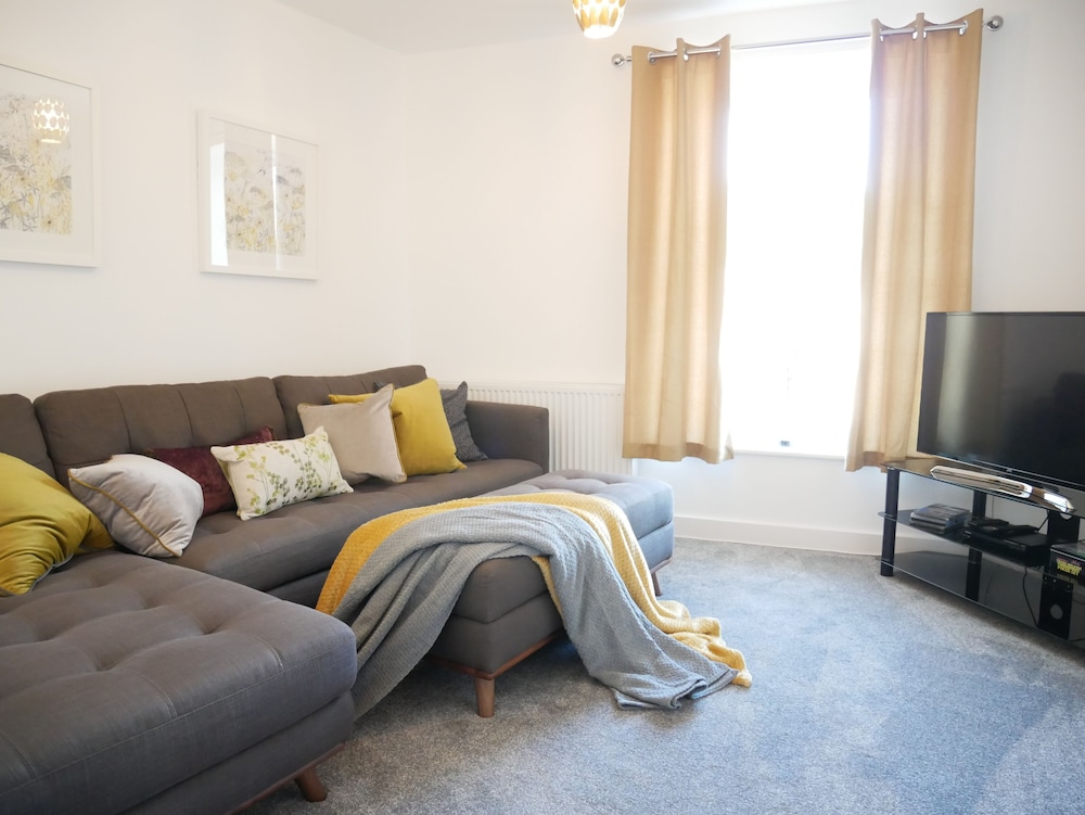 Lower Gill Gardens Penthouse — 4-Star Luxury Hotel in Ulverston, United Kingdom