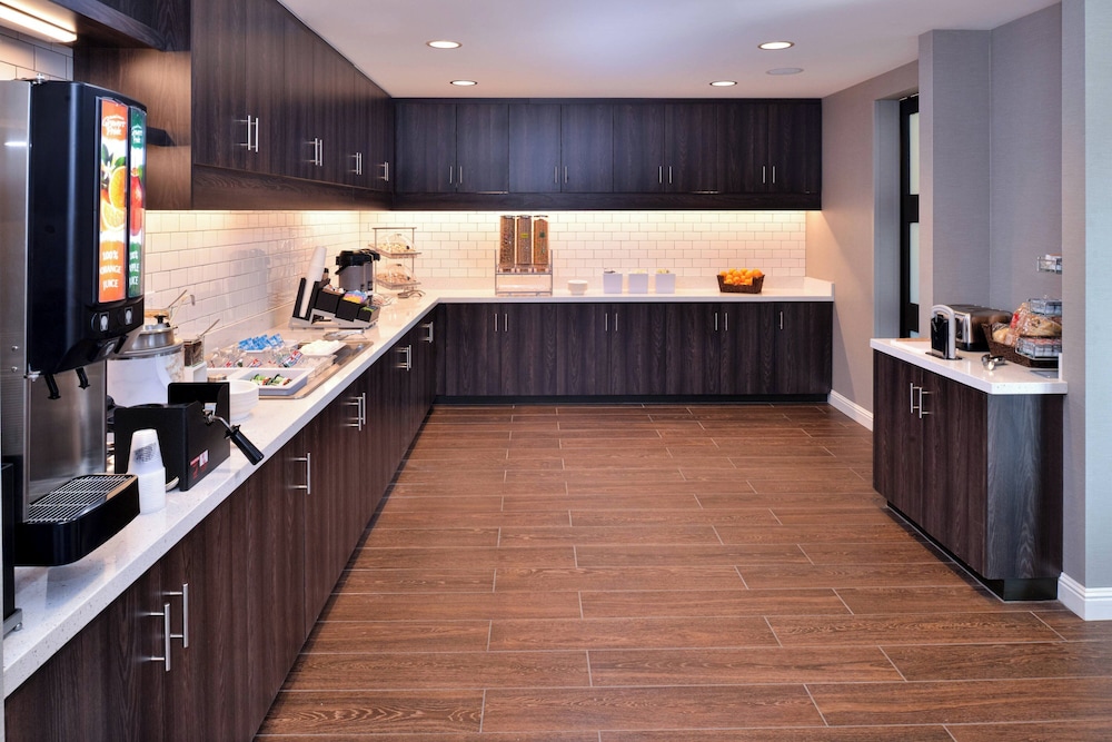 Residence Inn by Marriott Bakersfield West - photo 30