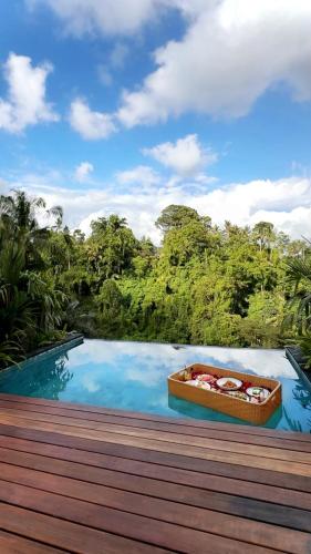 The Clifton Villas Ubud — 5-Star Luxury Hotel in Ubud, Indonesia