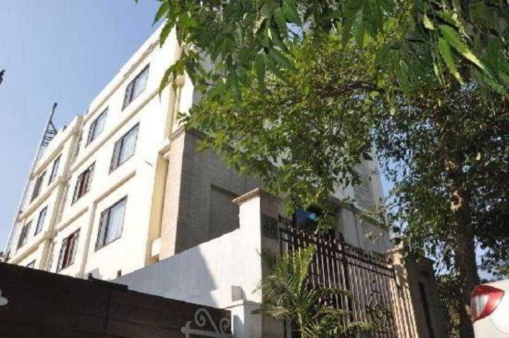 Icon Towers - last minute hotel in New Delhi