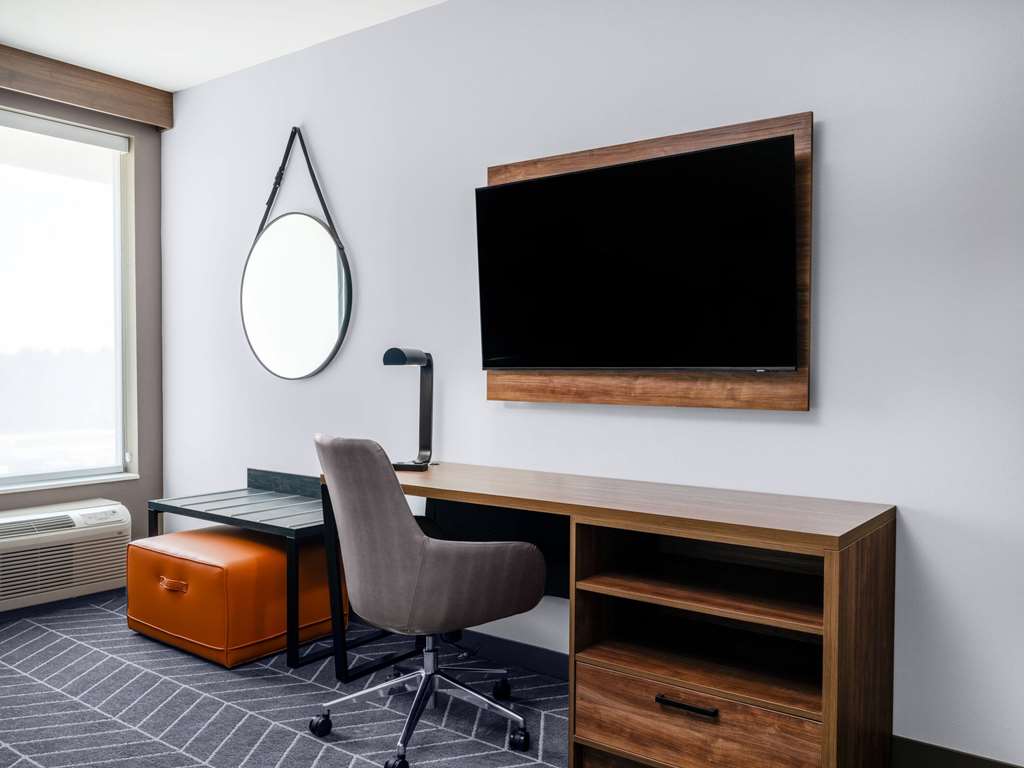 La Quinta by Wyndham Chelsea Birmingham - photo 27