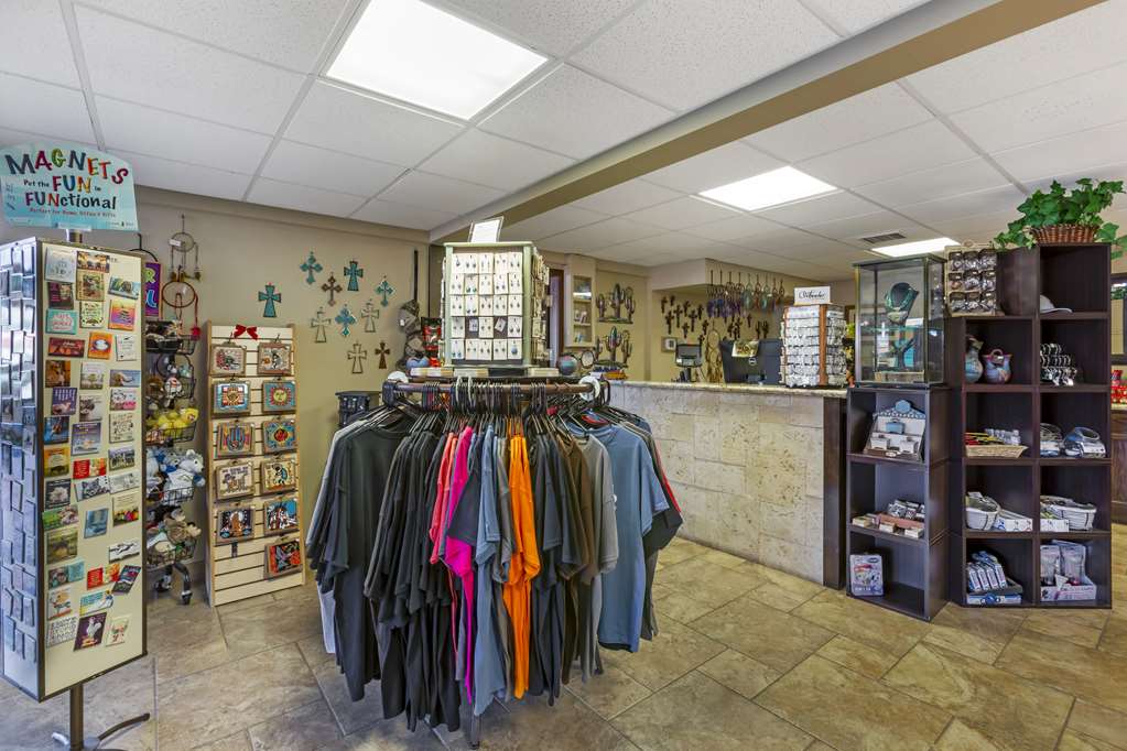 Best Western Plus Raton Hotel - photo 32