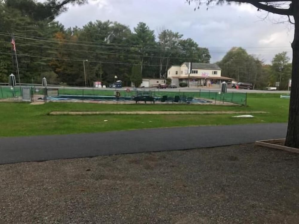 Catskill Motor Court Motel - photo 37