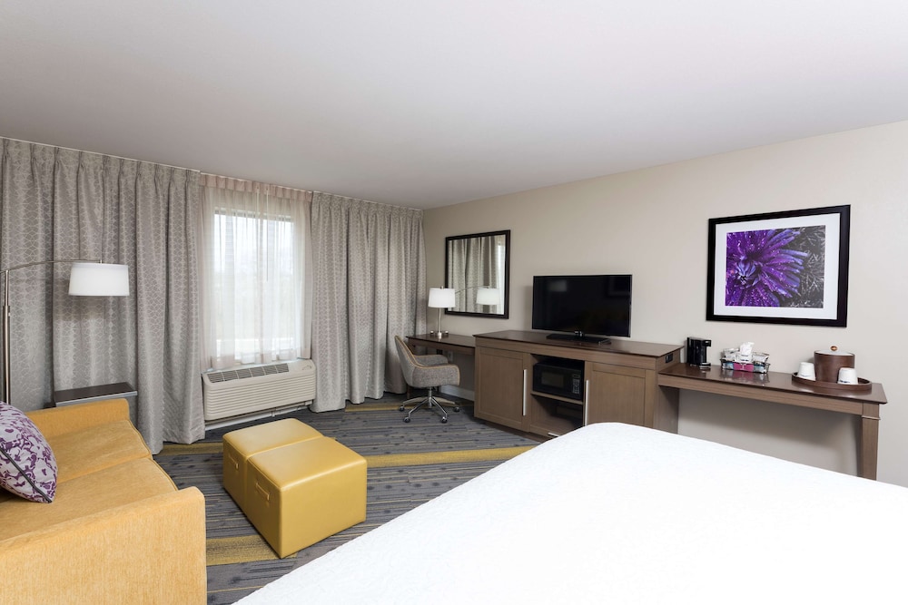 Hampton Inn & Suites West Lafayette - photo 5